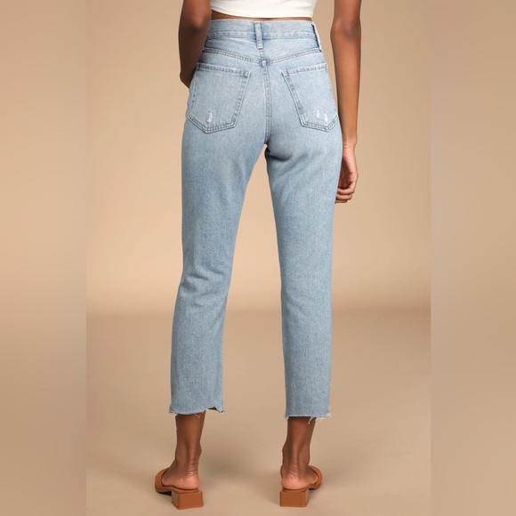 Vibes are Right Light Wash Distressed High Rise Cropped Jeans - Picture 4 of 10